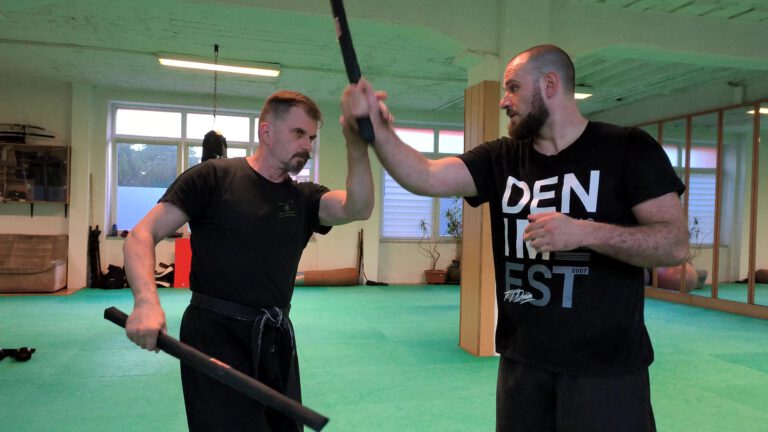 Escrima Stickfighting: Stark durch Timing